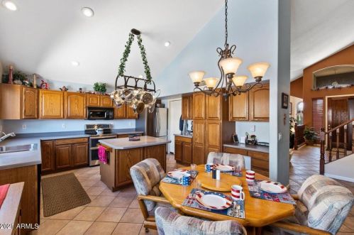 1394 Toledo St, Gilbert AZ  85295-5505 exterior