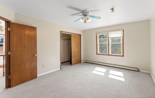 3666 89, Milwaukee WI 53222-3605 exterior