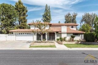 6300 Landfair Dr, Bakersfield, CA 93309-3679