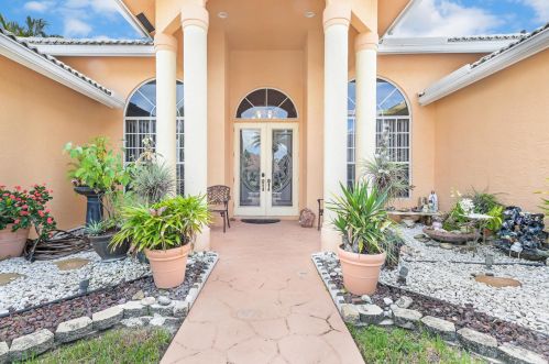267 Cypress Trce, West Palm Beach, FL 33411-4709