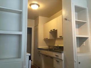 2817 F St, Sacramento CA  95816-3767 exterior