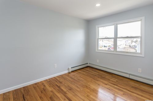 136 Bishop Rd, Babylon NY  11704-5246 exterior