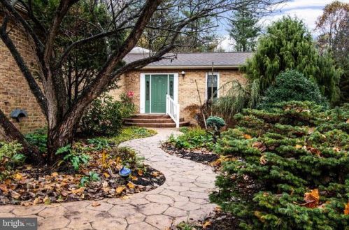 763 Glen Arden Dr, Alpine, PA 17339-9751