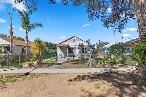 4123 Dwight Ave, Riverside, CA 92507-5251