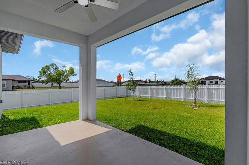 301 15th Ter, Cape Coral FL  33909-1239 exterior