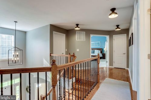 13495 Eagles Rest Dr, Leesburg VA 20176-5035 exterior