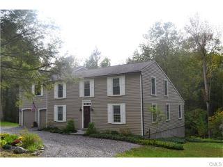 67 Hemlock Rd, Roxbury, CT 06783-1412