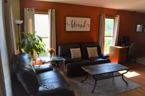 9515 68th St, Kenosha, WI 53142-8165