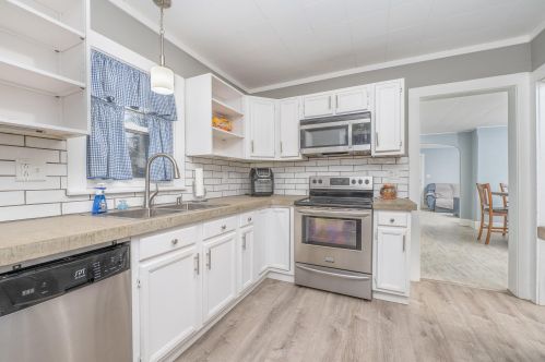 809 Gay St, Mount Vernon OH  43050-1751 exterior