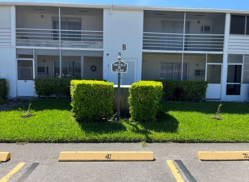 42 Sheffield B, West Palm Beach, FL 33417-1501