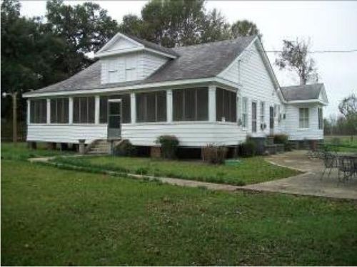 18540 Highway 124, Jonesville, LA 71343