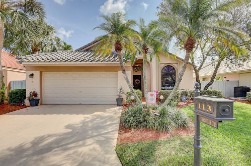 113 Executive Cir, Boynton Beach, FL 33436-1834