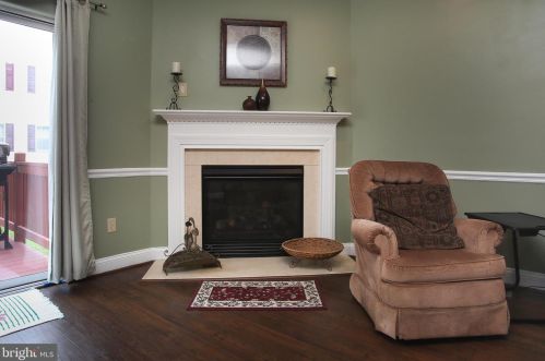 47 Barlow Dr, Souderton PA  18964-2276 exterior