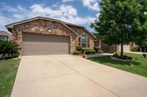 1513 Rosson Rd, Oak Point, TX 75068-6504