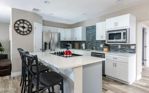 3402 35 Pl, Phoenix AZ 85032-5117 exterior