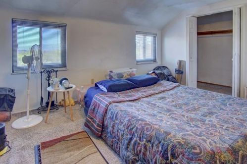 5406 Verona Rd, Verona PA  15147-3042 exterior