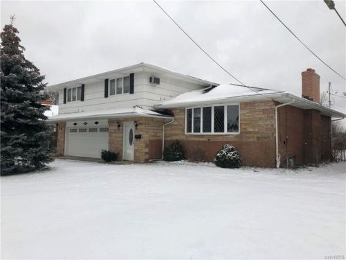 30 Oriole Pl, Buffalo, NY 14225-3246