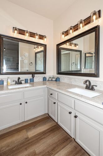 3387 Four Seasons Dr, Turlock CA  95382-9713 exterior