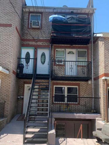 95-50 112th St, Jamaica, NY 11419-1335