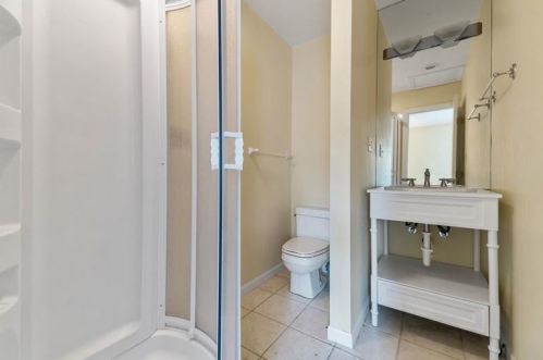 1535 Merion Ln, Oakmont PA  15139-1037 exterior