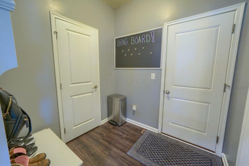 123 Stirling Way, Pataskala OH  43062-7863 exterior