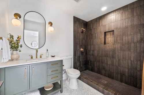 30510 Passageway Pl, Calabasas CA  91301-2033 exterior