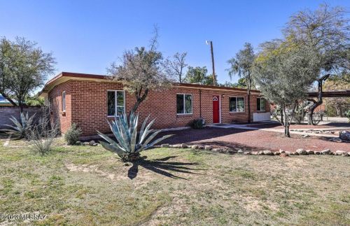 1222 Greenlee Rd, Tucson, AZ 85719-1843