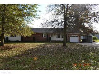 651 Sign Pine Rd, Chesapeake, VA 23322-2291