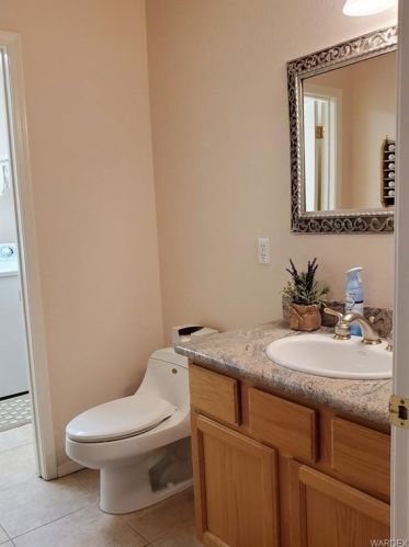 2005 Desert Palms Dr, Bullhead City AZ  86426-8848 exterior