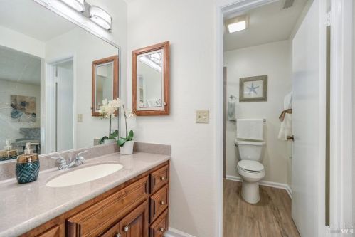 681 Seville Ln, Vacaville CA  95688-2044 exterior