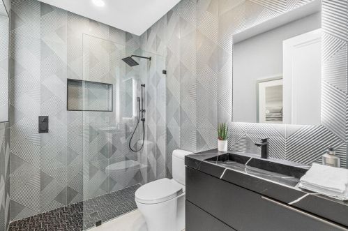 16510 Senterra Dr, Delray Beach FL  33484-6985 exterior