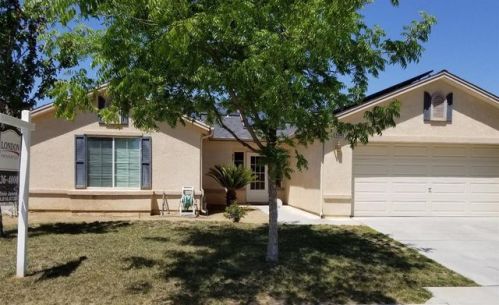 5642 Floradora Ave, Fresno, CA 93722-9095