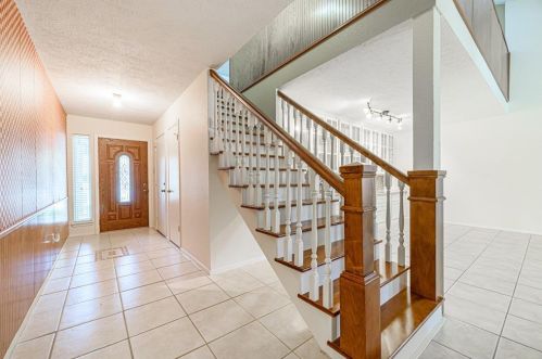 1514 Taft Dr, Deer Park, TX 77536-5147