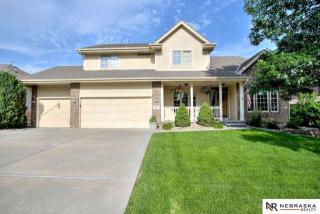 117 Castle Pine Dr, Omaha, NE 68133-3373