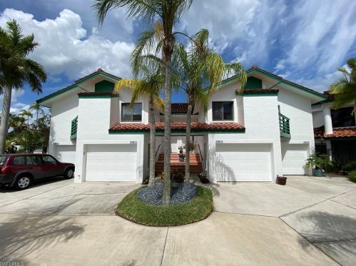 2166 Anchorage Ln, Naples, FL 34104-4205