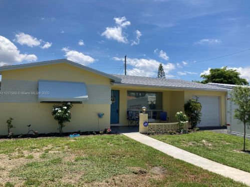 2010 31st Ct, Hollywood FL  33021-4414 exterior