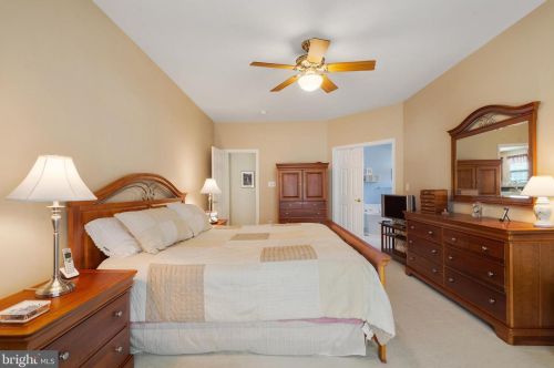 122 Somerfield Rd, Swedesboro NJ  08085-2504 exterior