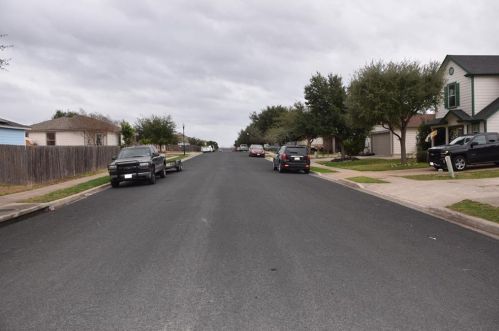 13301 Sea Biscuit Dr, Del Valle, TX 78617-5862