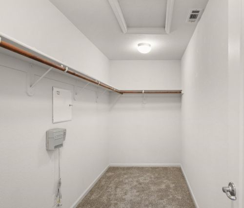 4237 Ivory Ln, Turlock CA  95382-7430 exterior