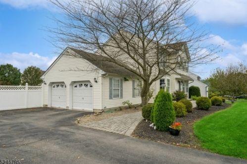18 Van Nest, Oxford, NJ 07863-3244