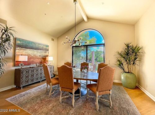 10475 100th St, Scottsdale AZ  85258-4767 exterior