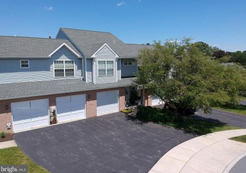 2026 Daybreak Cir, Harrisburg, PA 17110-9294
