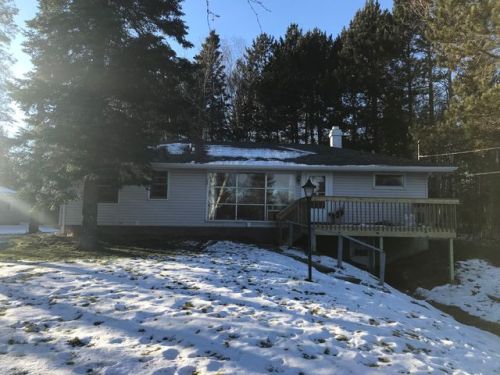 3941 Haines Rd, Duluth MN  55811-1743 exterior