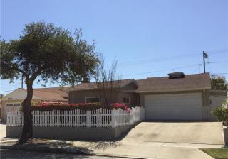 4612 Carson St, Torrance, CA 90503-6306