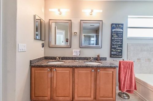 11330 Callaway Pond Dr, Riverview FL 33579-2347 exterior