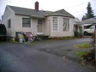 4908 72nd Ave, Portland, OR 97206-4425