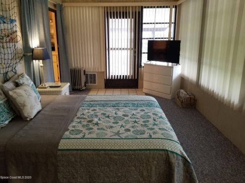 622 Royal Tern Dr, Sebastian FL  32976-7360 exterior