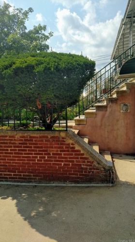 729 232nd St, Bronx NY  10466-4107 exterior