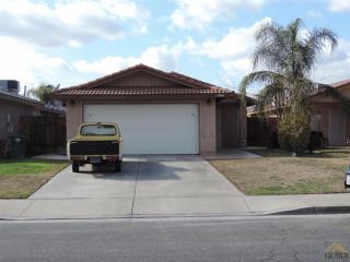 5401 Lime St, Bakersfield, CA 93307-6382