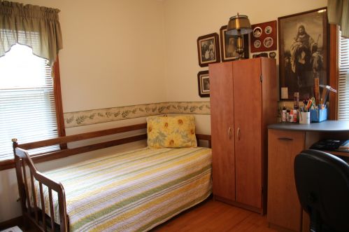 2876 45, Milwaukee WI 53219-3412 exterior